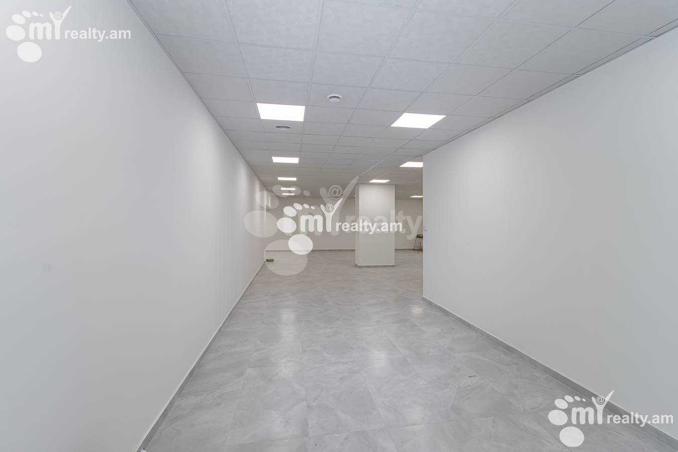 Снять коммерческoе помещение В. Саргисян ул, Центр Ереван, 145687