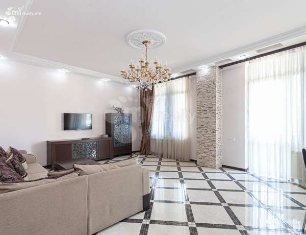 4-senyakanoc-bnakaran-vacharq-Yerevan-Center