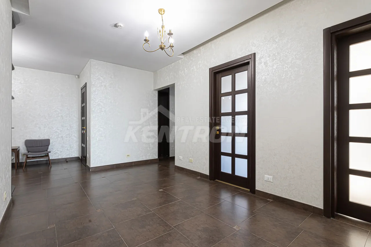 4 bedroom apartment for rent Baghramyan av(Arabkir), Arabkir Yerevan, 158370