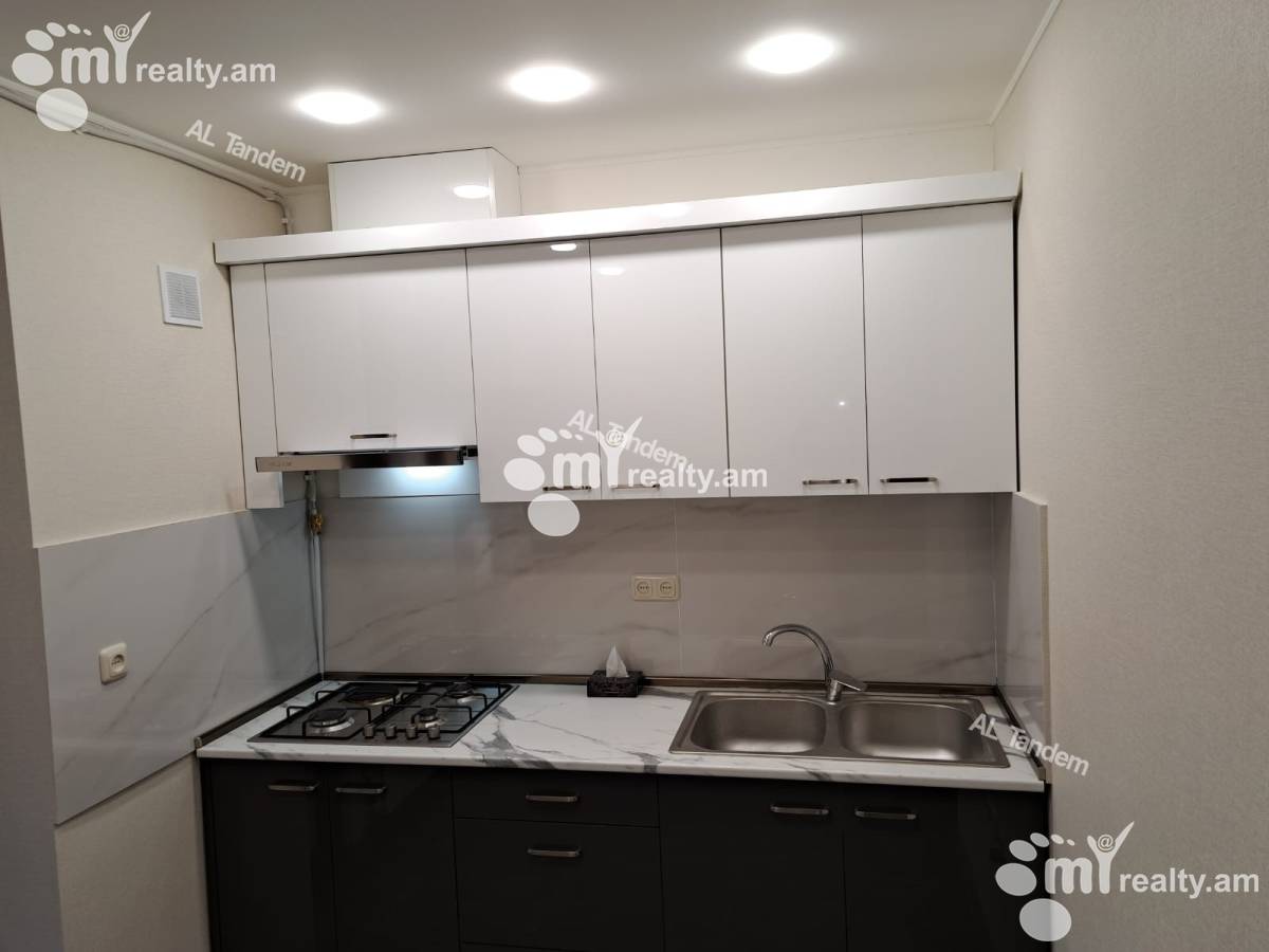 3 bedroom apartment for rent خیابان هامباردزومیان, عربگیر ایروان, 156697