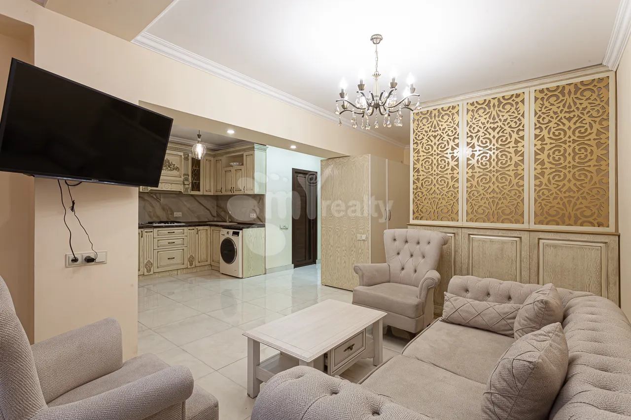 2 bedroom apartment for rent خیابان م. خورِناتسی, مرکز شهر ایروان, 161398
