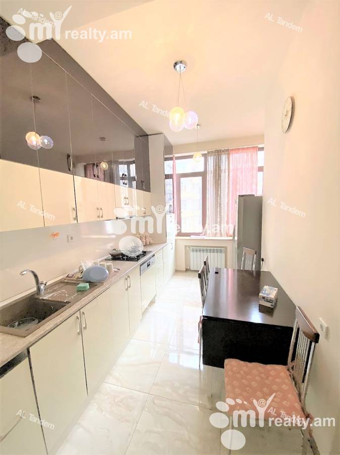 4 bedroom apartment for sale Nalbandyan St, Center Yerevan, 124001