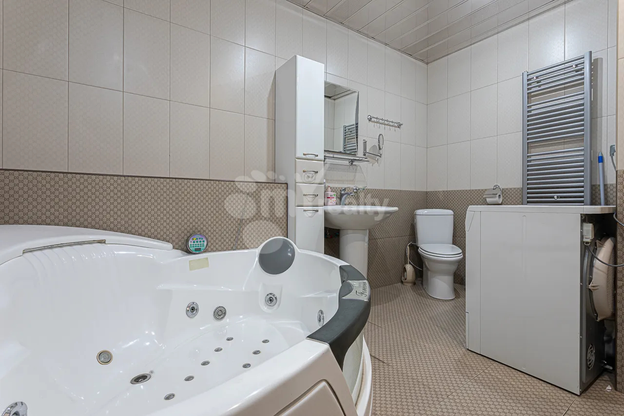 Снять 3 комнатную квартиру Северный пр, Центр Ереван, 158076