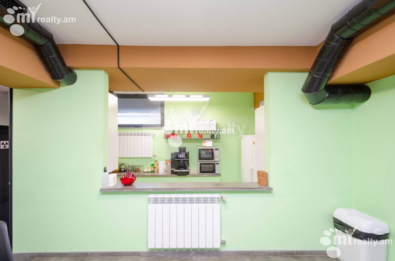 Снять коммерческoе помещение Орбели Ехбайрнери ул, Арабкир Ереван, 137098