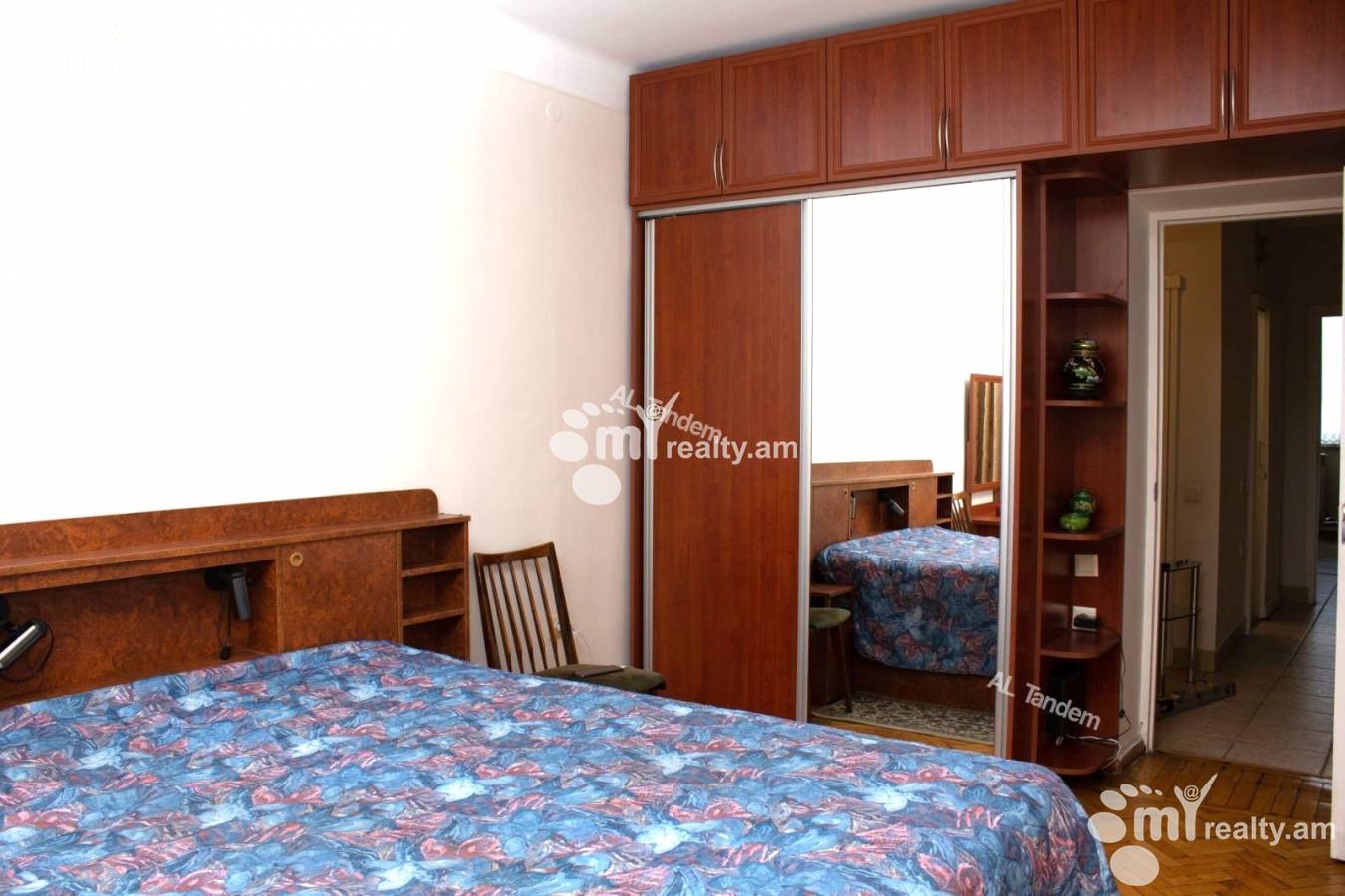 3 bedroom apartment for rent Abovyan St, Center Yerevan, 142503