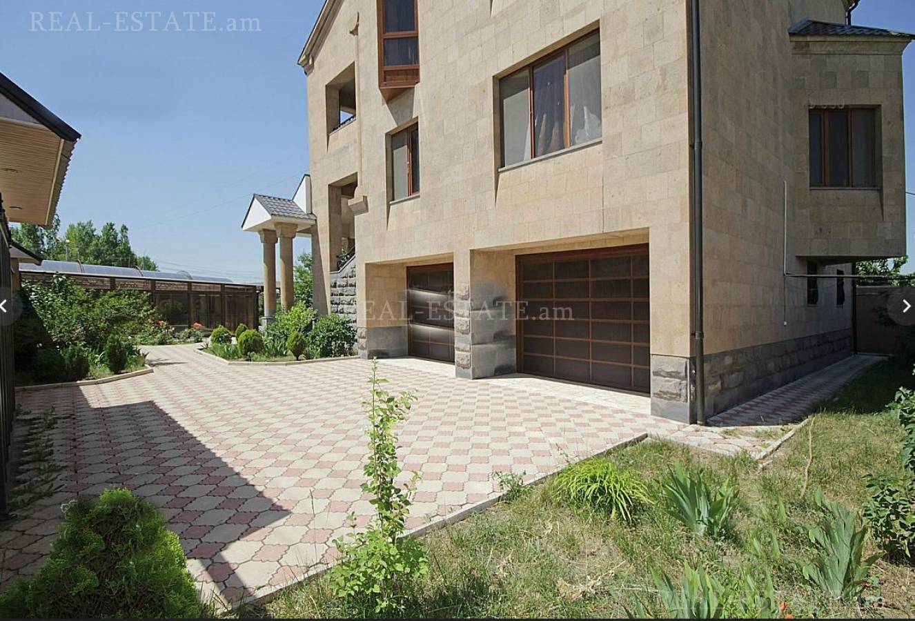 Առանձնատուն  Մայակ փ, Աբովյան Կոտայք, 121563