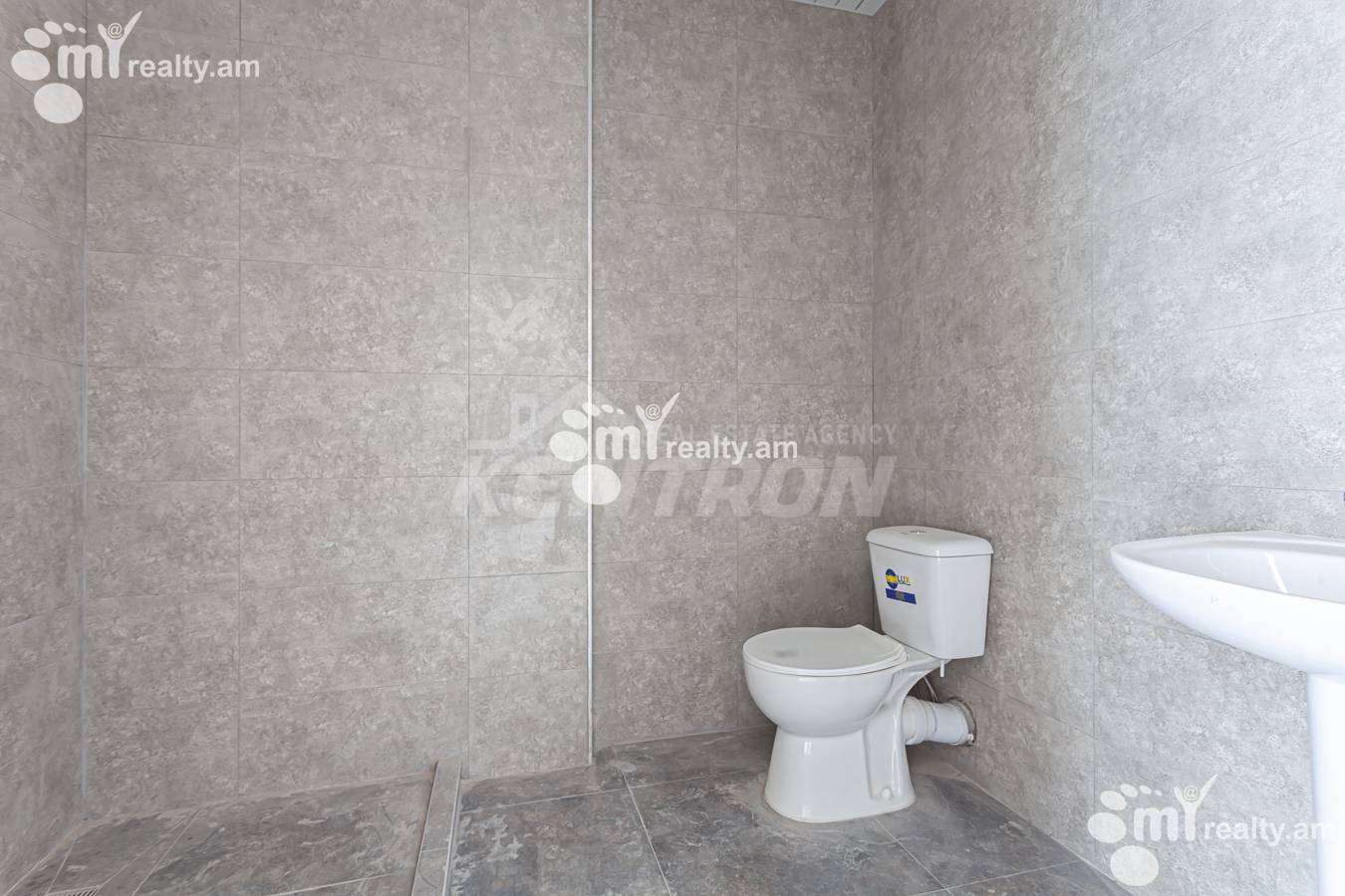 3 bedroom apartment for sale Griboedov St, Arabkir Yerevan, 156051