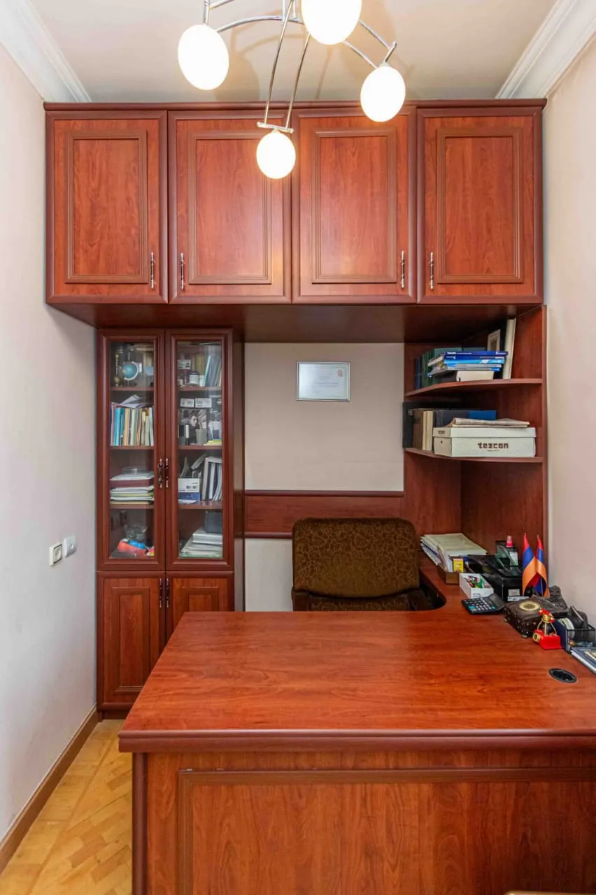 4 bedroom apartment for sale Leninakan St, Adjapnyak Yerevan, 160232