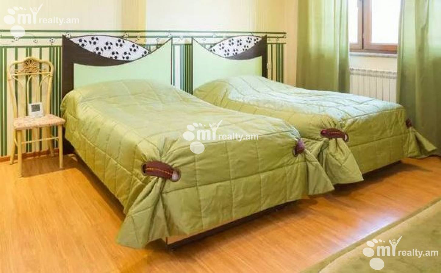 4 սենյականոց բնակարան  Սարյան փող, Կենտրոն Երևան, 122757