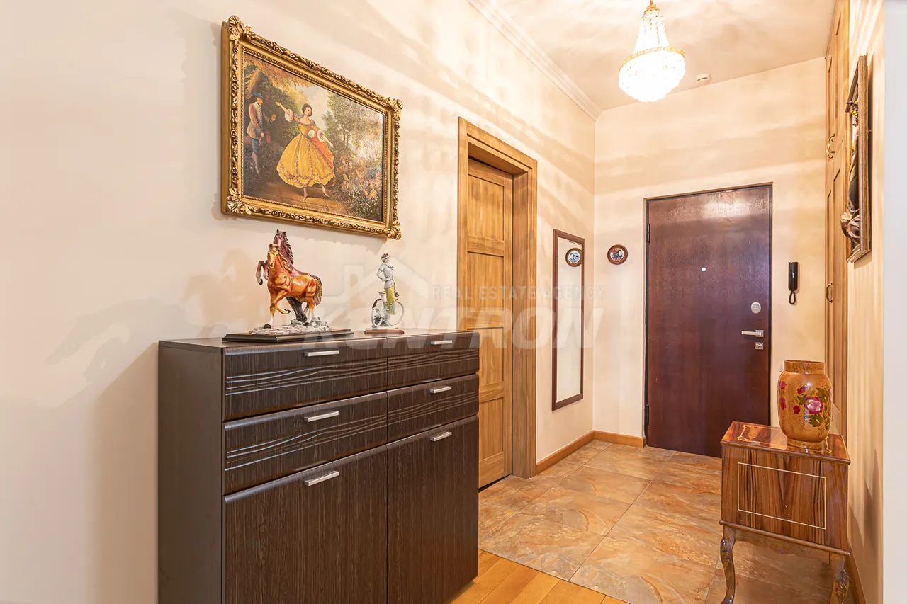 2 bedroom apartment for sale Sasna Tsrer St, Davtashen Yerevan, 157327