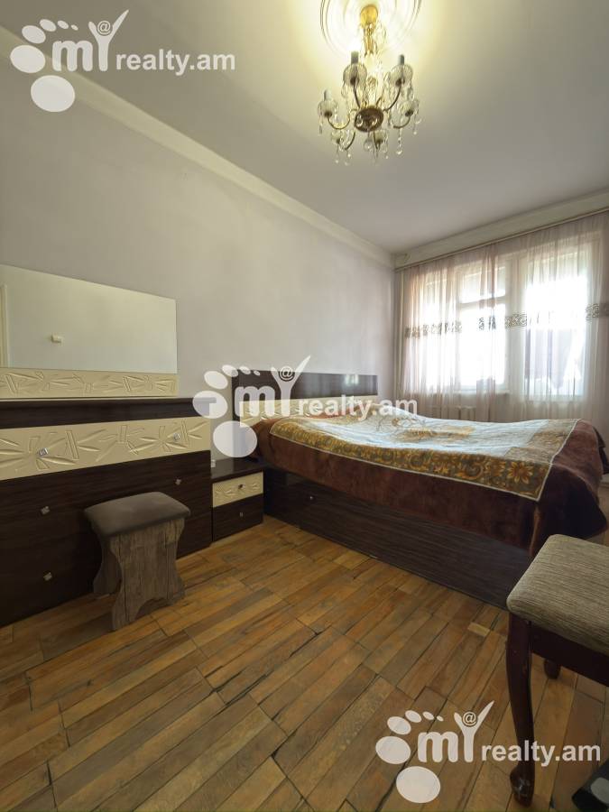 3 սենյականոց բնակարան  Թումանյան փող, Կենտրոն Երևան, 159688