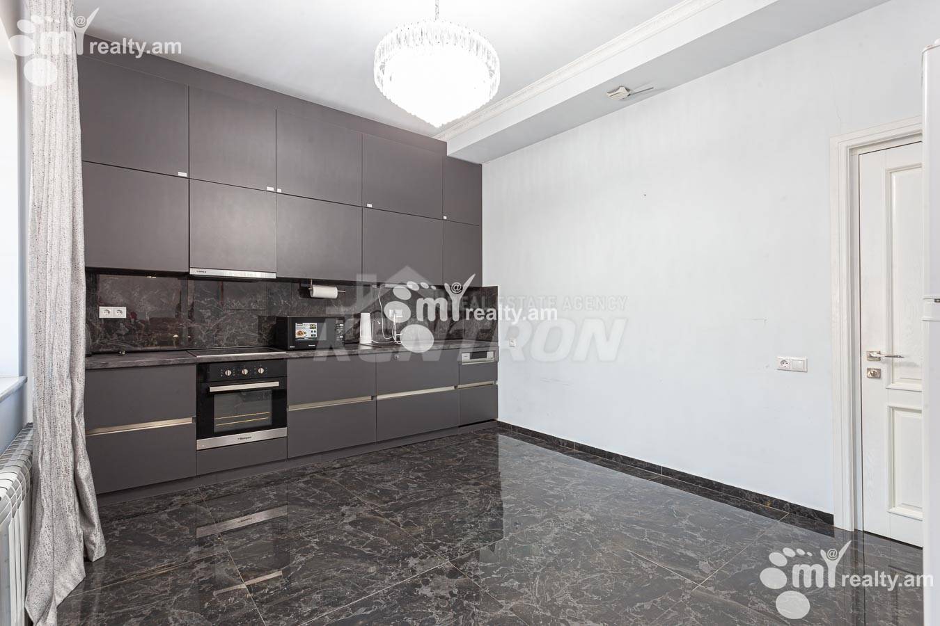 House for sale ناحیه V.., واهاگنی ایروان, 155104