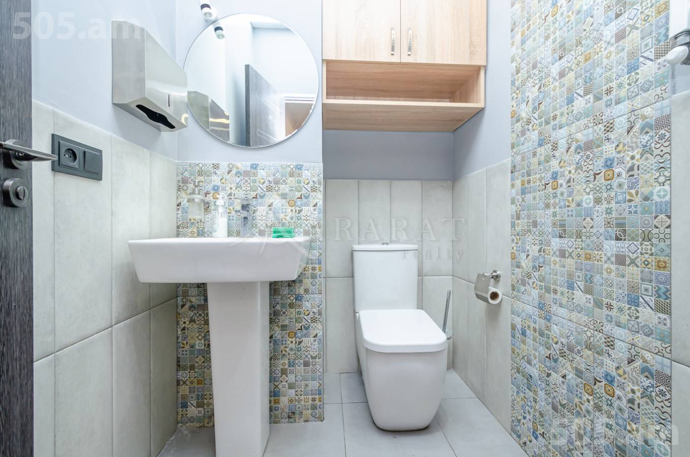 Снять коммерческoе помещение Н. Зарян стр, Арабкир Ереван, 152740