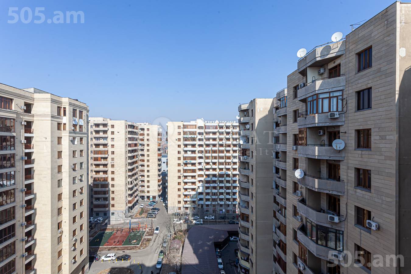 5 bedroom apartment for sale خیابان آرگیشتی, مرکز شهر ایروان, 154749