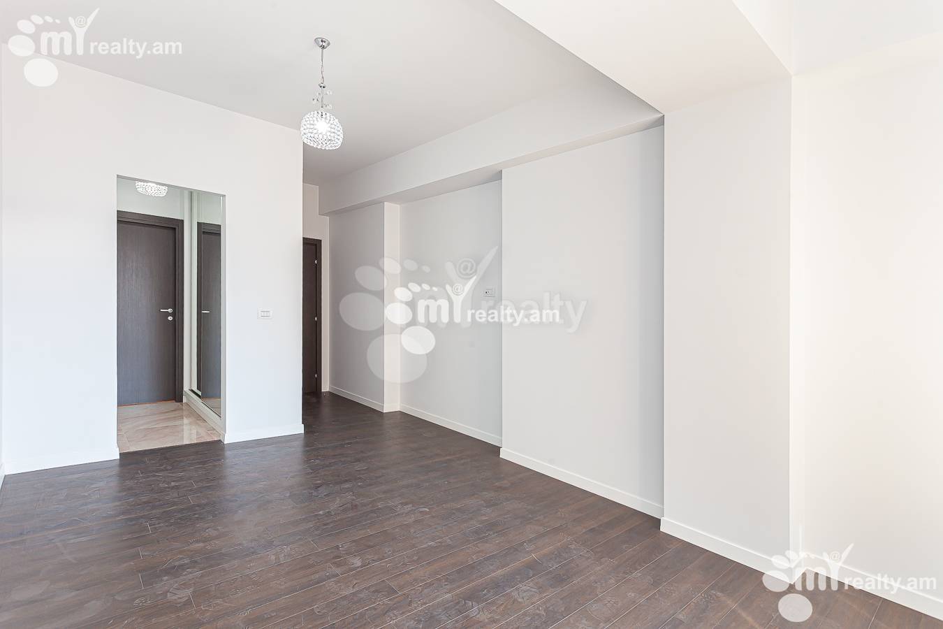 5 bedroom apartment for rent Leo St, Center Yerevan, 153056