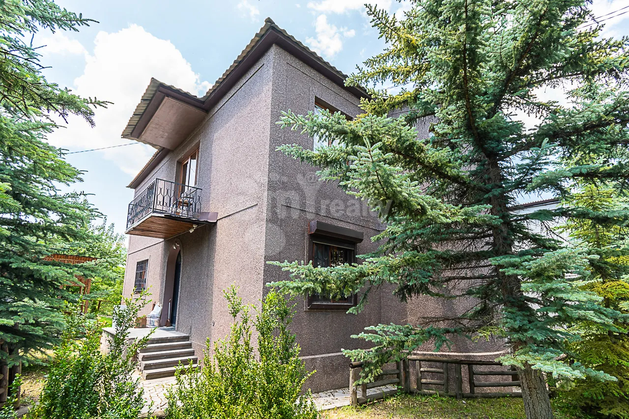 House for sale Pahlavunyats st, Tsaghkadzor Kotajk, 160992