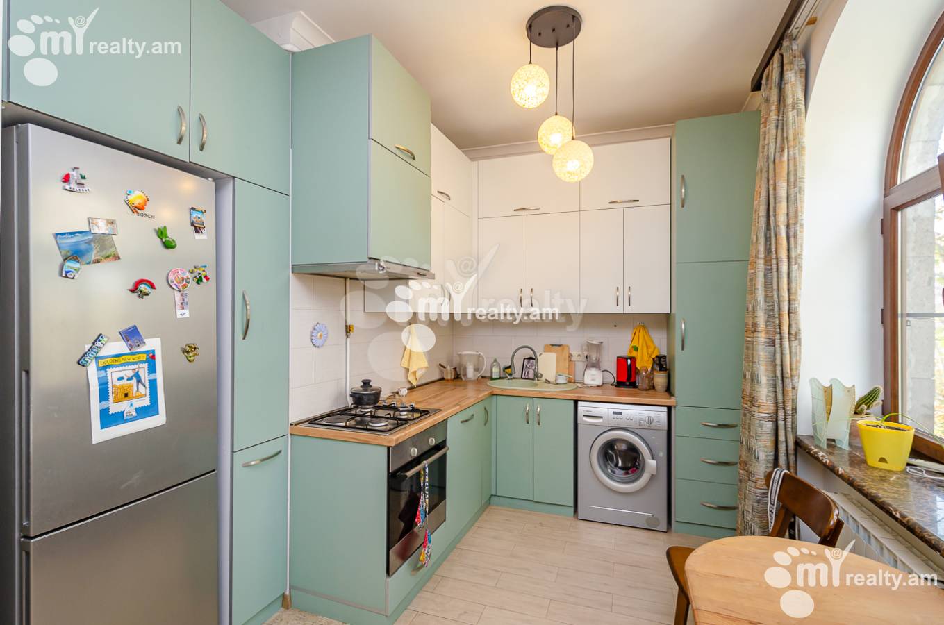 2 bedroom apartment for sale خیابان ماشتوتس, مرکز شهر ایروان, 153155