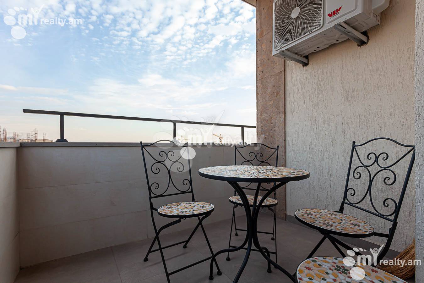 4 սենյականոց բնակարան  Արղության փող, Արաբկիր Երևան, 157084