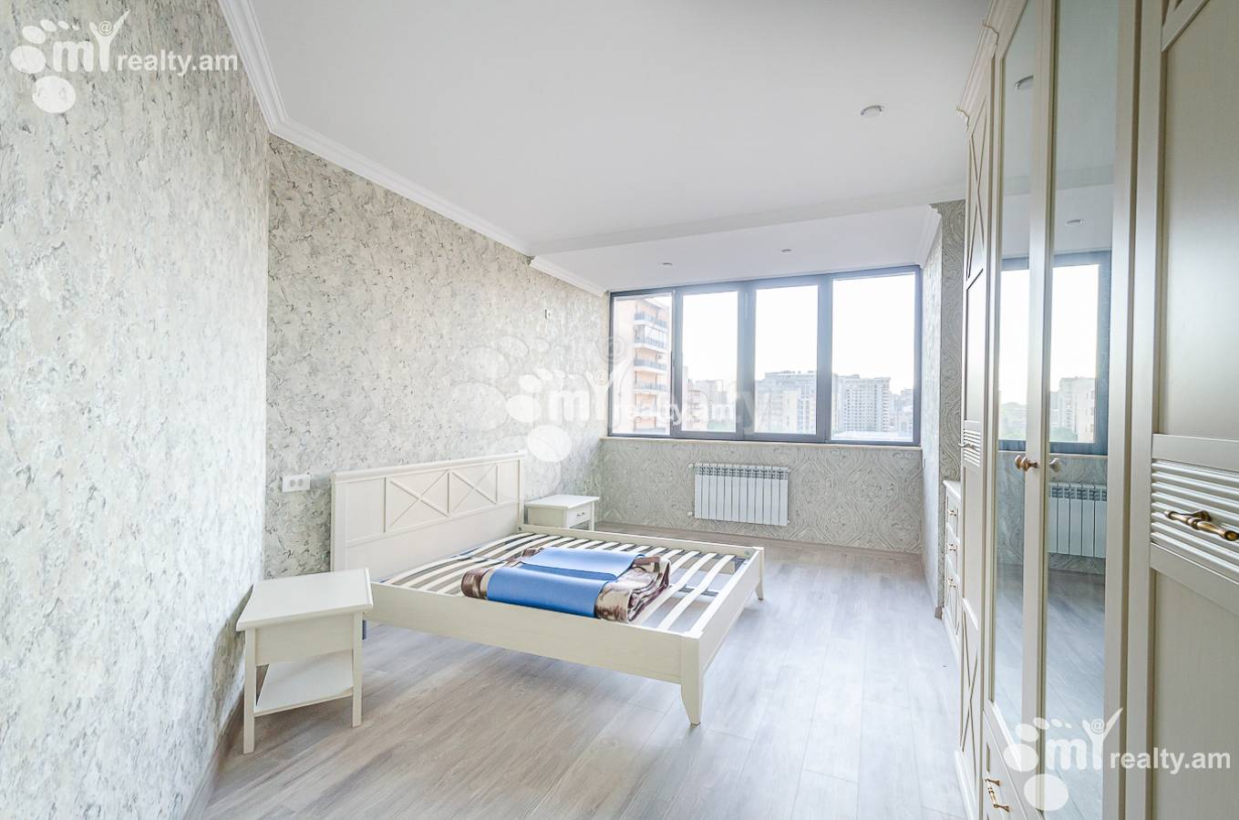 3 bedroom apartment for sale Teryan St, Center Yerevan, 152360