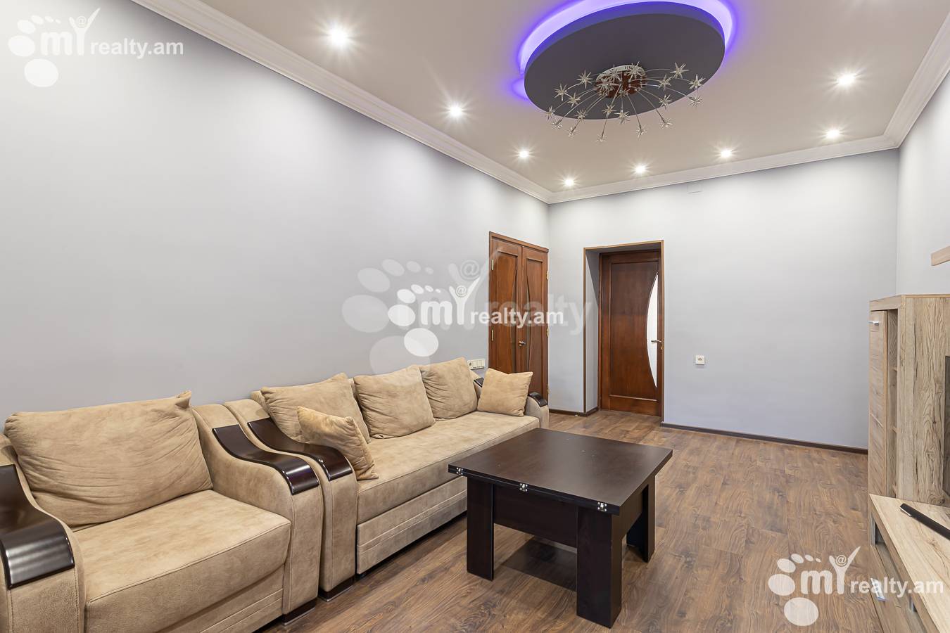 3 bedroom apartment for sale خیابان لِنینگراندیان, آچاپنیاک ایروان, 156721