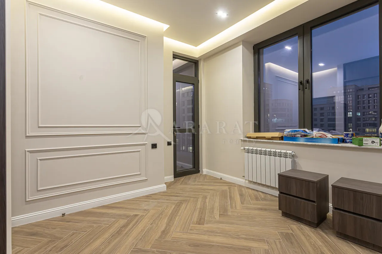 Купить 3 комнатную квартиру Аршакуняц пр, Центр Ереван, 158814