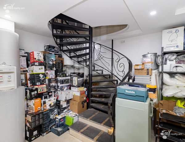 komercion-vacharq-Yerevan-Arabkir