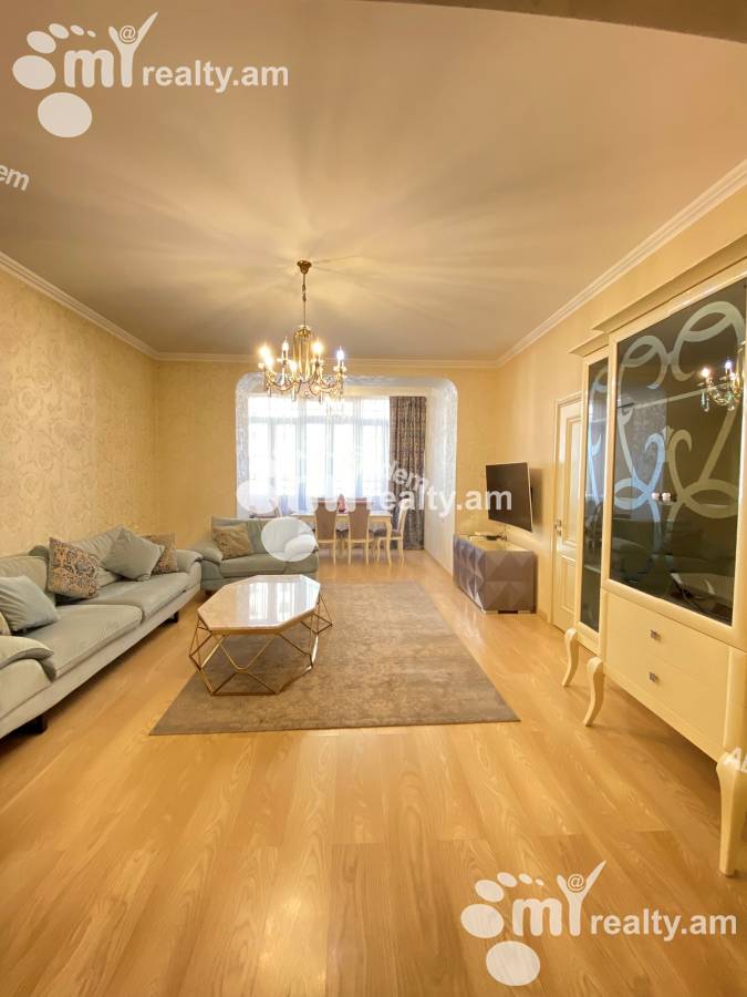 4 bedroom apartment for rent Saryan St, Center Yerevan, 143357