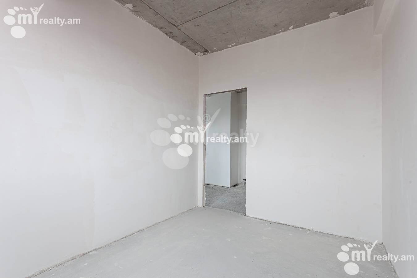 Купить 4 комнатную квартиру Паруйр Севак район, Аван Ереван, 155423