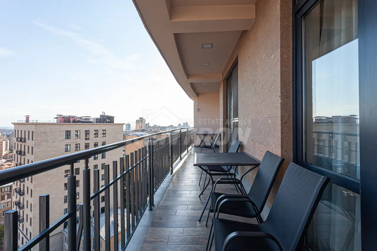 4 bedroom apartment for sale D. Demirchyan St, Center Yerevan, 161940
