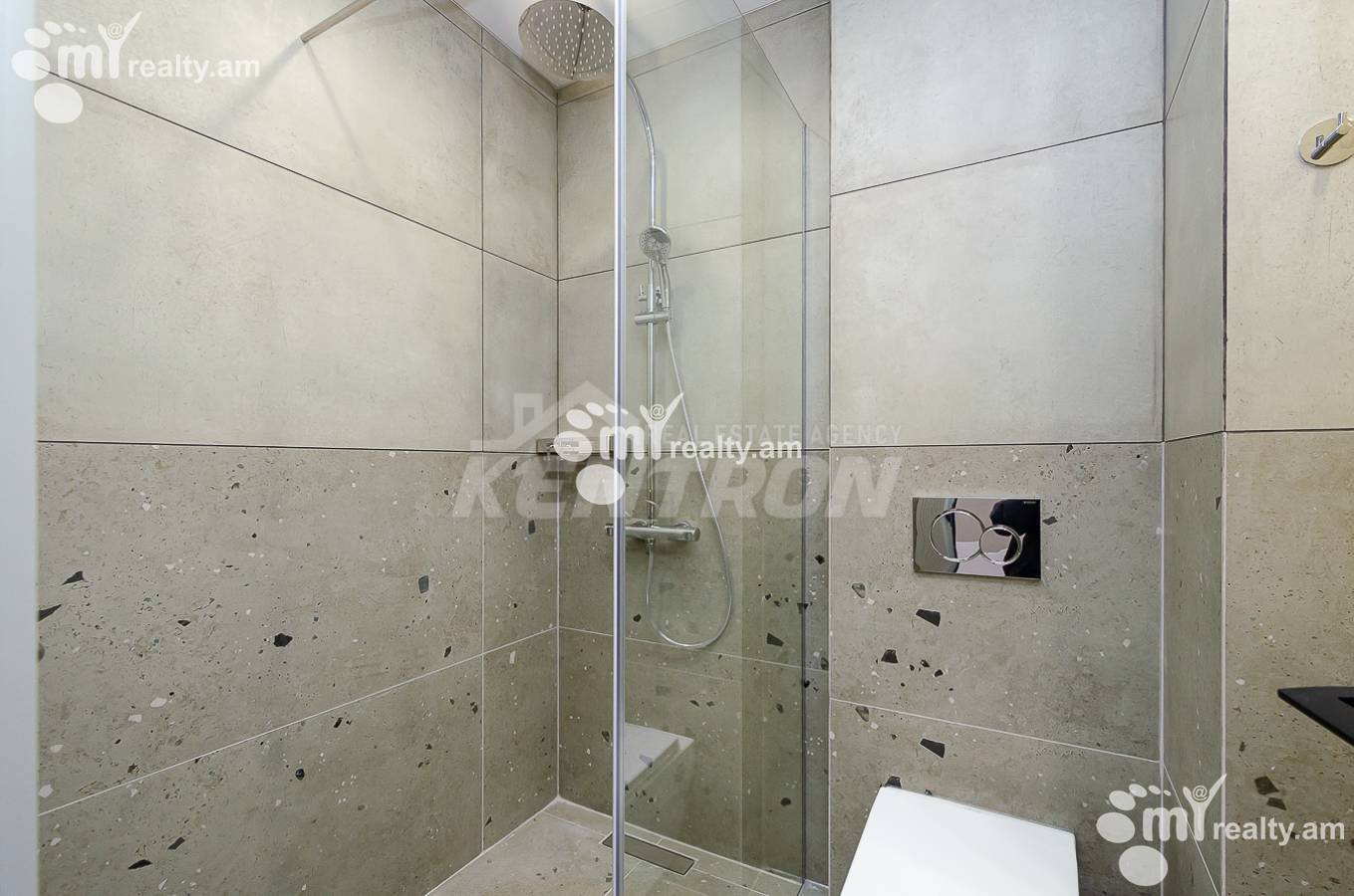 3 bedroom apartment for sale rue d'A.Manukyan, Center Yerevan, 143647