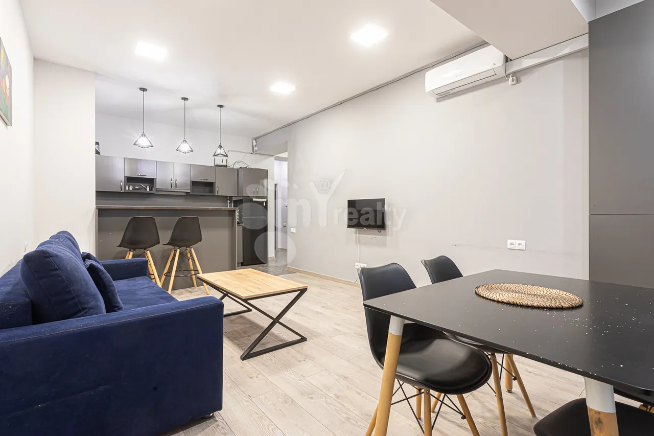 2 bedroom apartment for rent Mashtots Ave, Center Yerevan, 158215