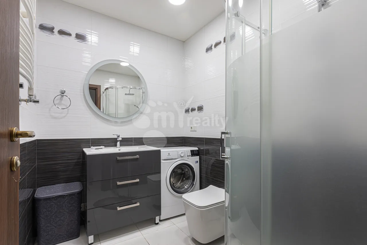 Снять 3 комнатную квартиру Г.Лусаворич ул, Центр Ереван, 159406