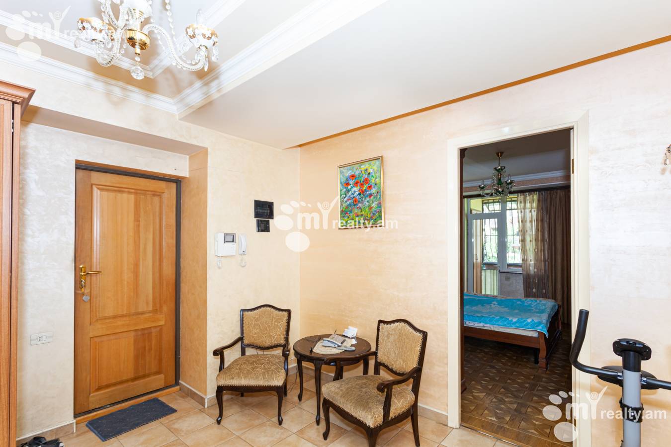 Купить 3 комнатную квартиру Агаян ул, Центр Ереван, 143193