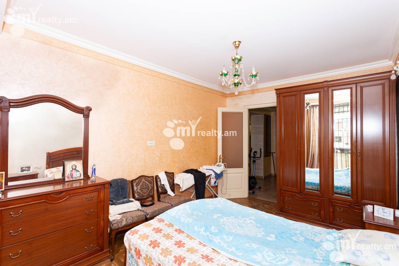 Купить 3 комнатную квартиру Агаян ул, Центр Ереван, 143193