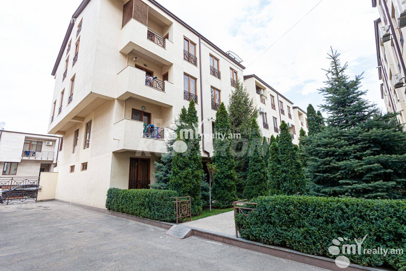 Купить 1 комнатную квартиру Царав Ахбюр ул., Аван Ереван, 155323