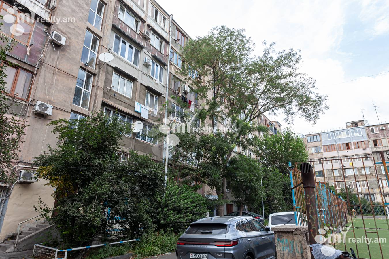 2 սենյականոց բնակարան  Նալբանդյան փող, Կենտրոն Երևան, 151701