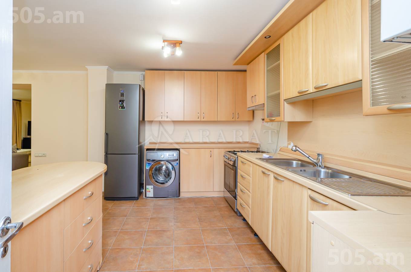 3 bedroom apartment for sale Mashtots Ave, Center Yerevan, 153106