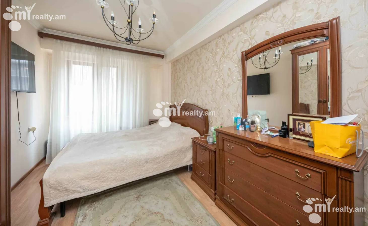 3 bedroom apartment for sale خیابان هر. کوچار, عربگیر ایروان, 159704