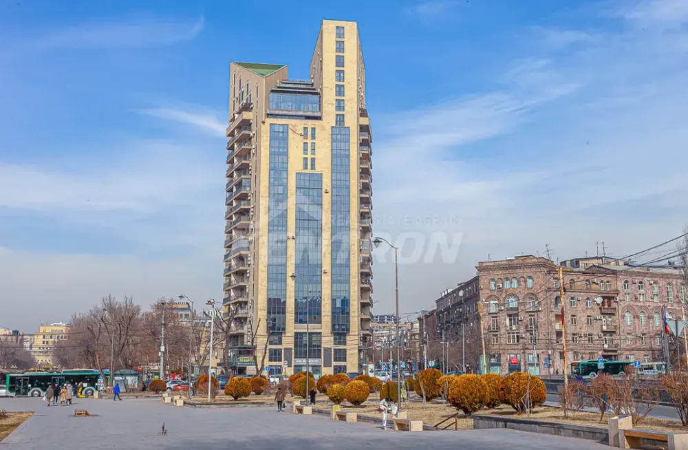 norakaruyc-bnakaran/3-senyakanoc/Vardanants+St/Center/Yerevan