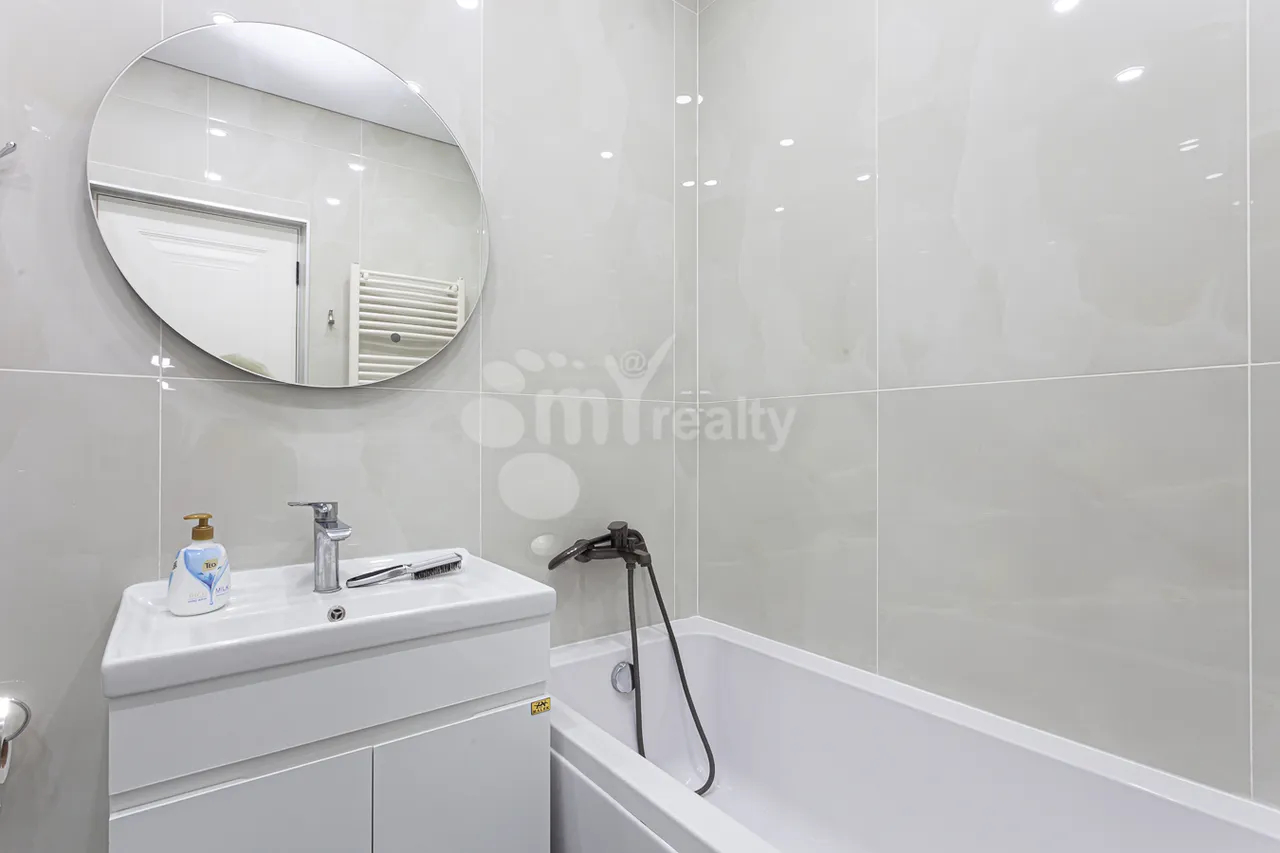3 bedroom apartment for sale Moldovakan St, Nor Nork Yerevan, 160250