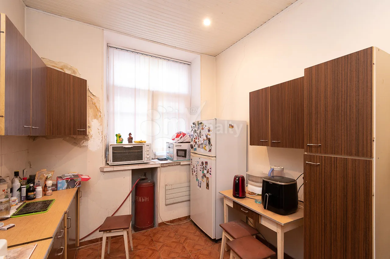 3 bedroom apartment for sale Baghramyan Ave (Kentron), Center Yerevan, 158944