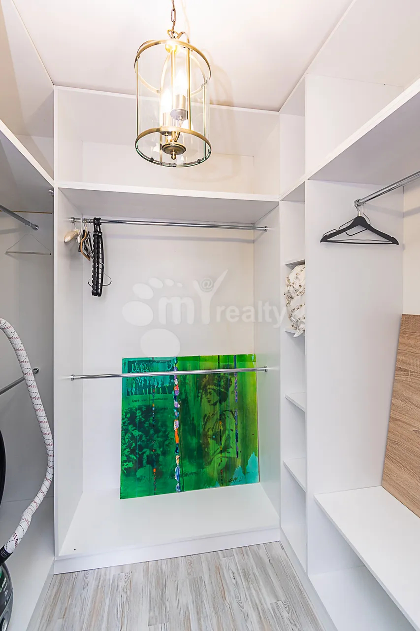 3 bedroom apartment for rent Nerses Shnorhali street, واهاگنی ایروان, 161311