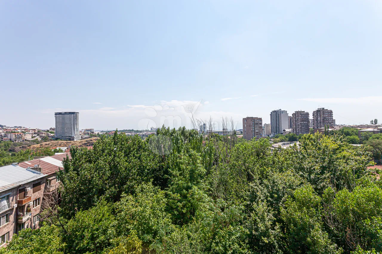 3 սենյականոց բնակարան  Ալիխանյան եղբայրներ, Աջափնյակ Երևան, 158227