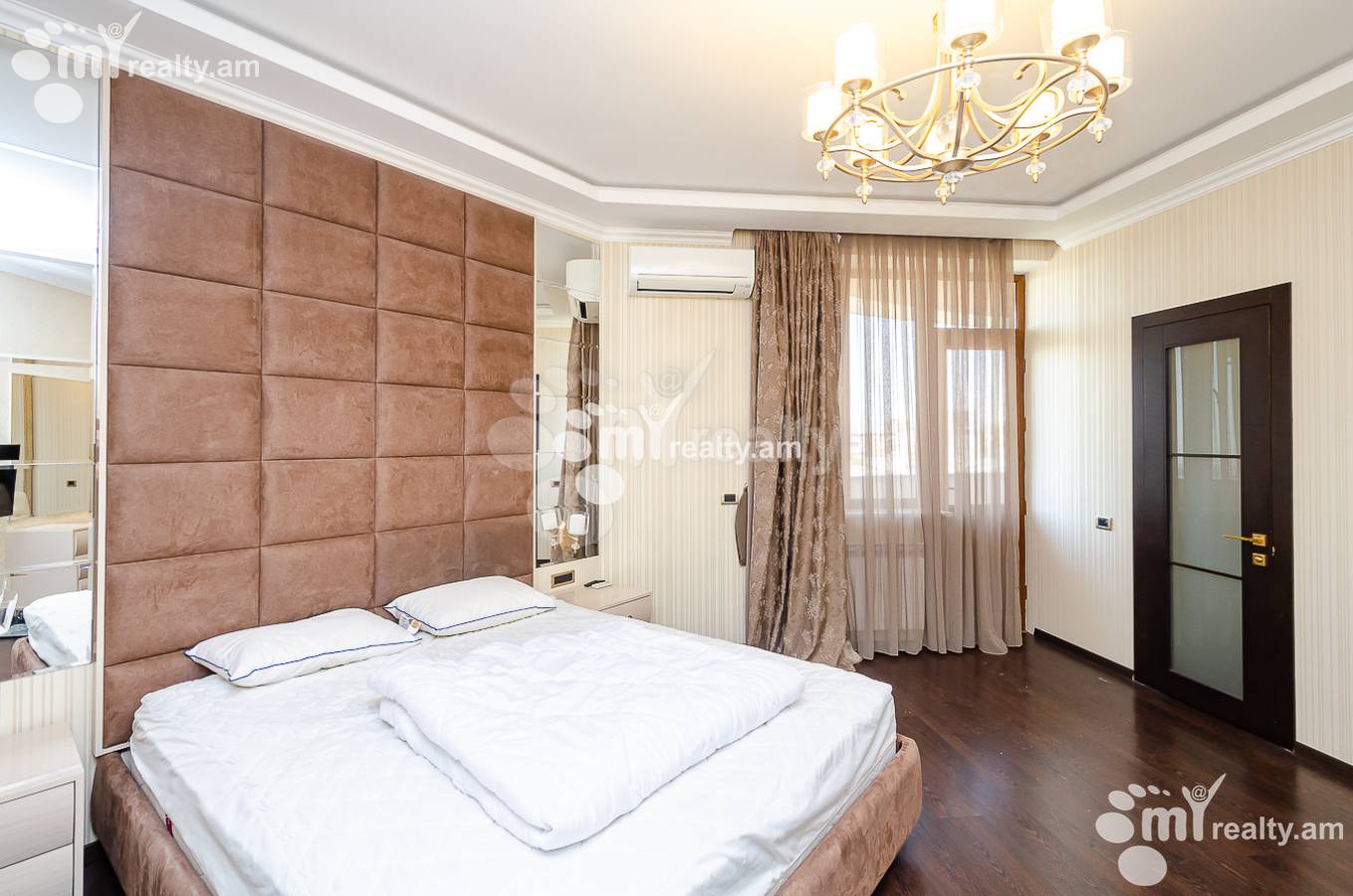 Купить 3 комнатную квартиру Айрик Мурадян улица, Арабкир Ереван, 151288