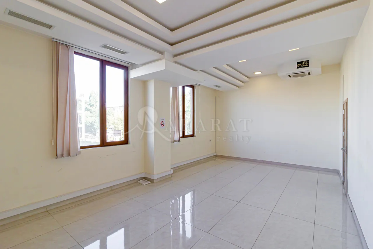 Կոմերցիոն տարածք վարձով Թերլեմեզյան փող, Աջափնյակ Երևան, 158939