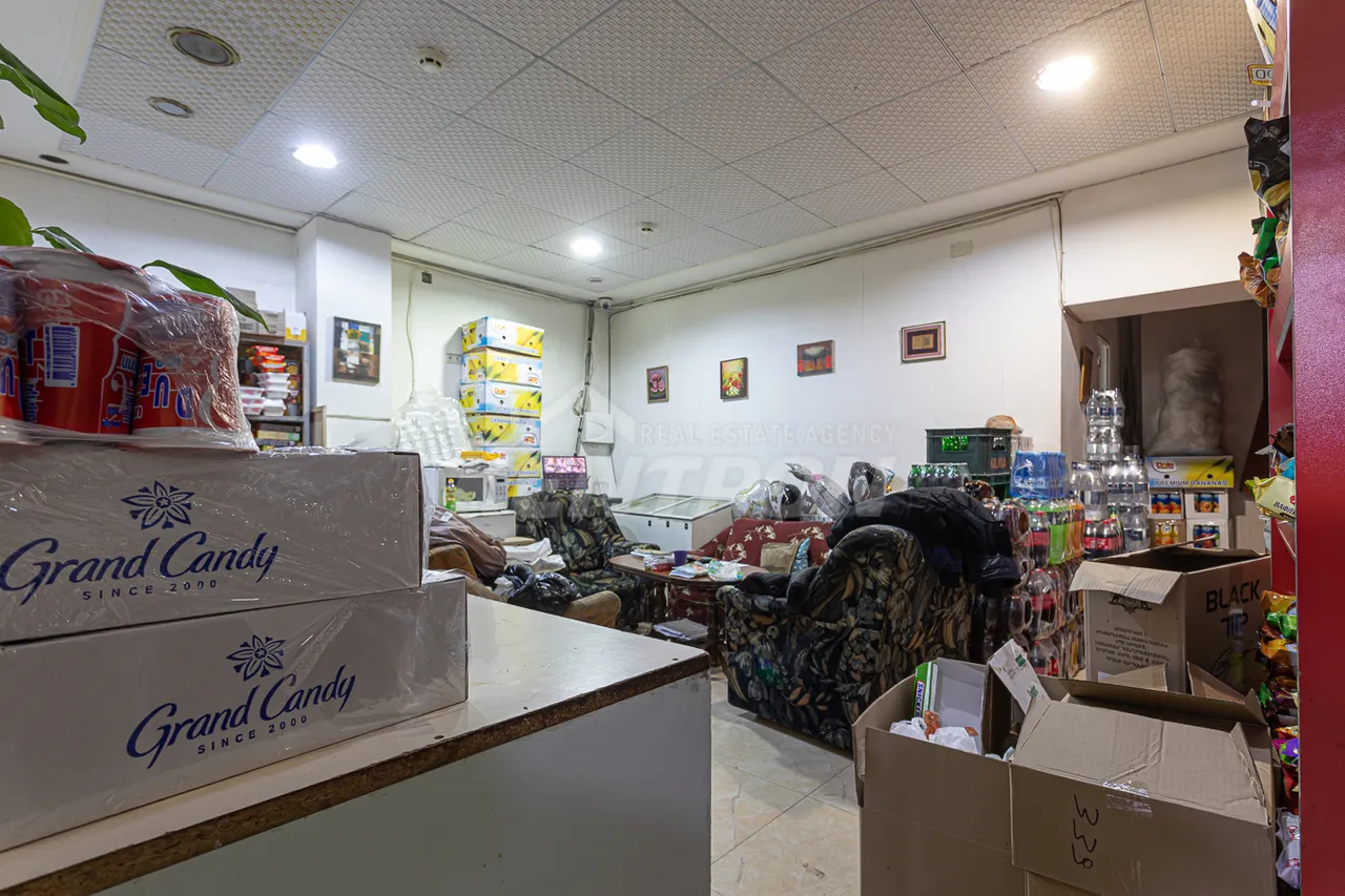 Commercial for sale خیابان آرشاکونیاک, مرکز شهر ایروان, 158540