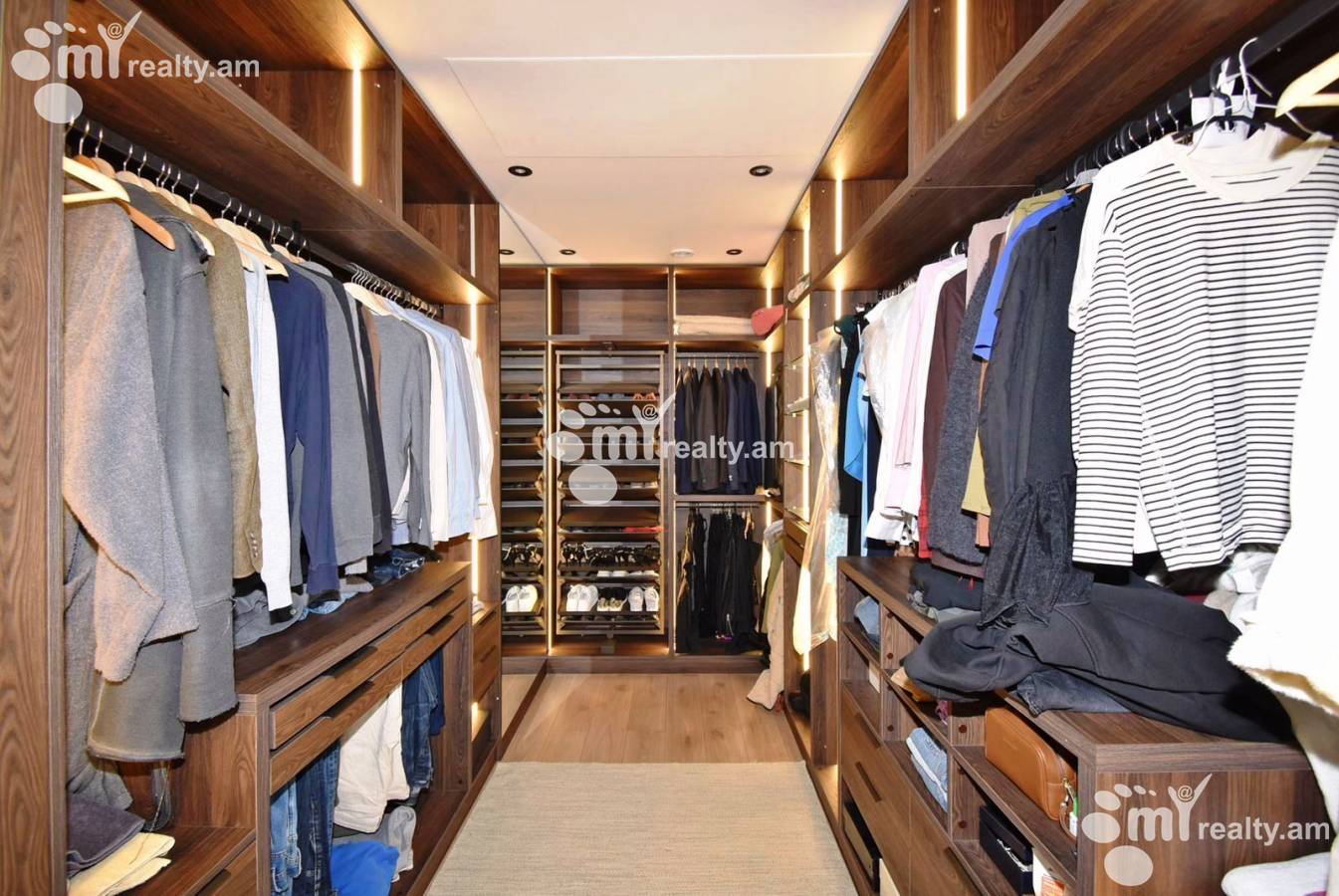 Купить дом Ваакни блок, квартал Ваагни Ереван, 157005