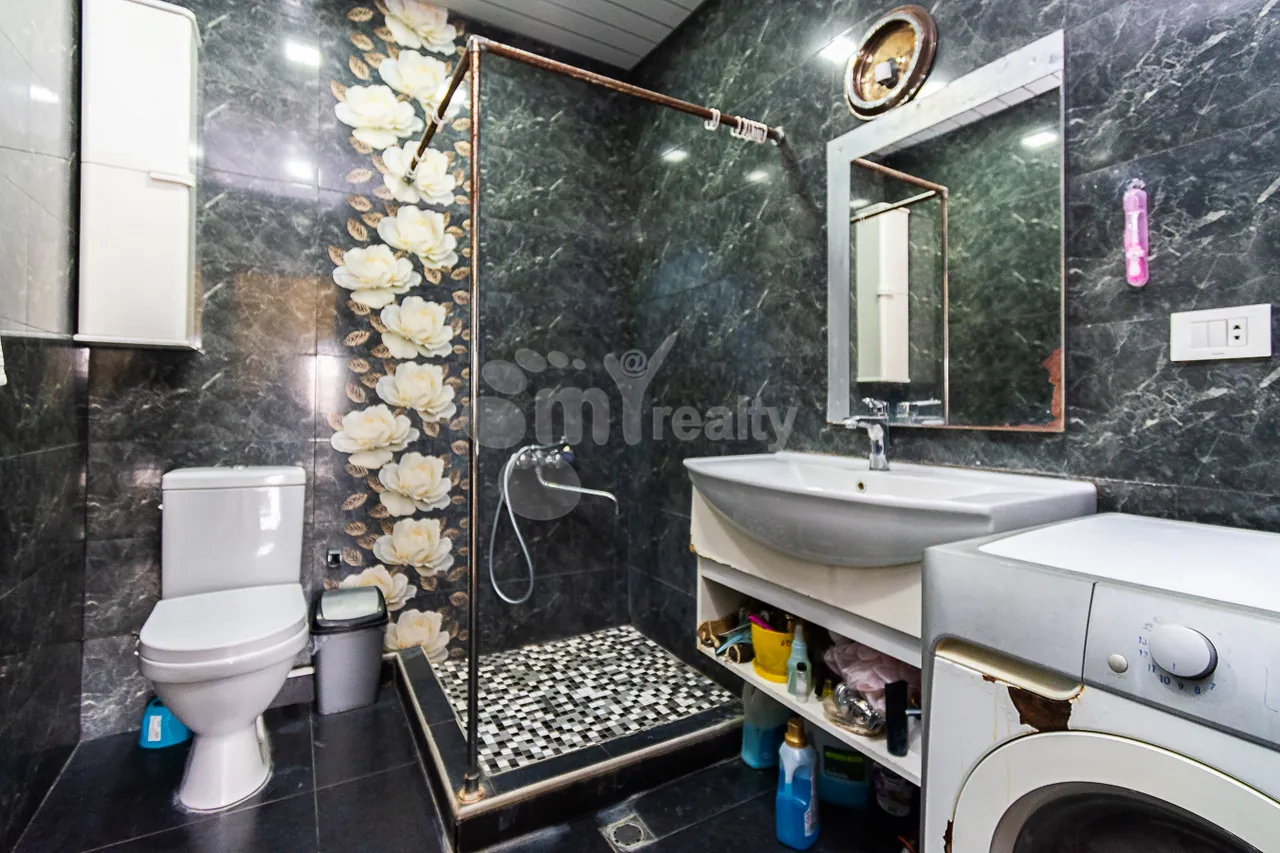 House for sale Paruyr Sevak dis., Avan Yerevan, 160492