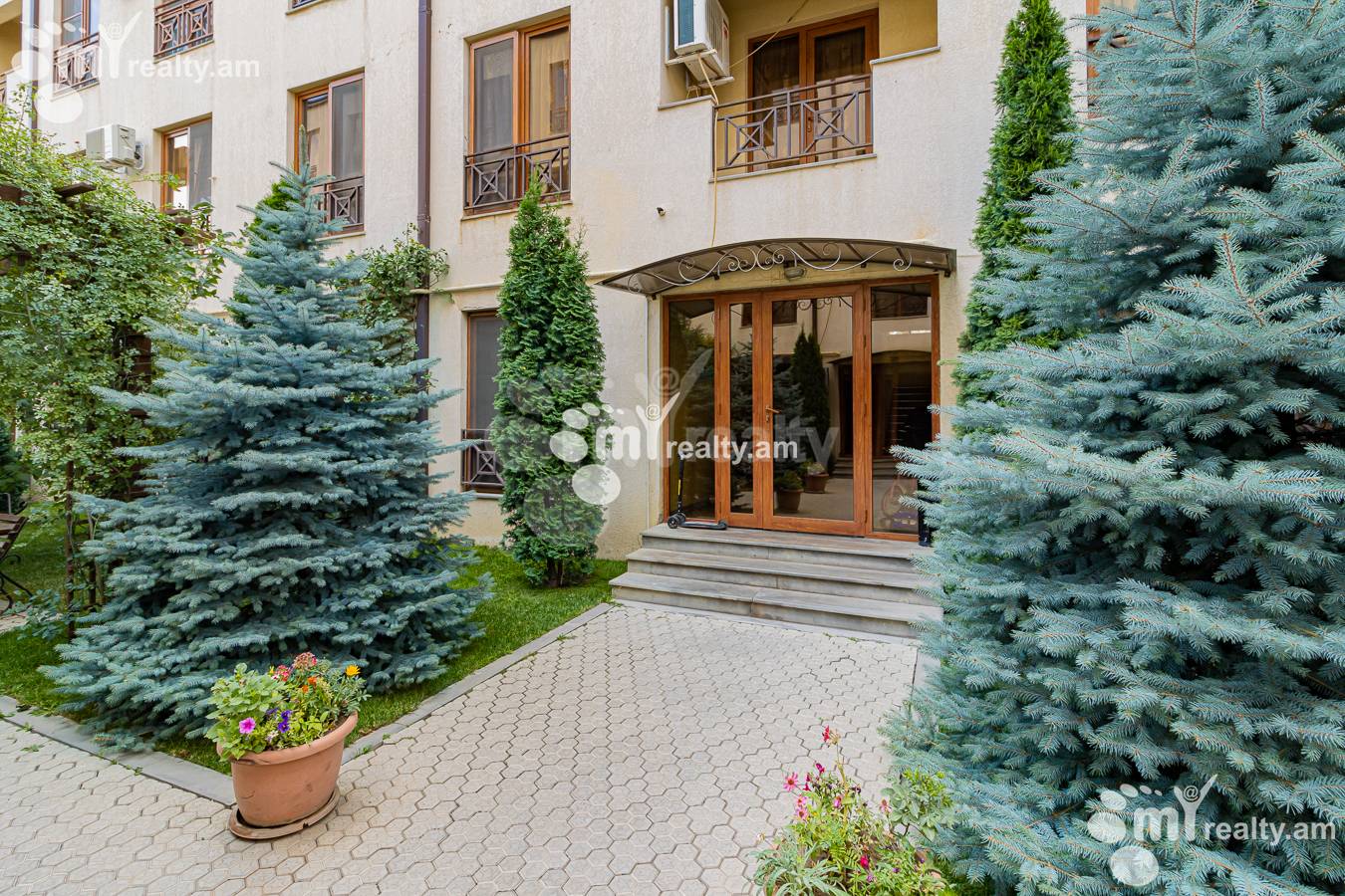 4 bedroom apartment for sale Tsarav Aghbyur St, Avan Yerevan, 155430