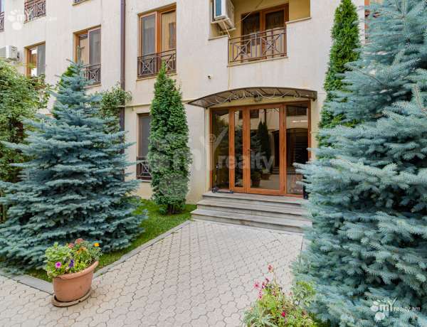 norakaruyc-bnakaran/4-senyakanoc/Tsarav+Aghbyur+St/Avan/Yerevan